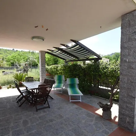 Appartamenti Oleandro - Giardini, Terrazze E Posti Auto Marina di Campo Extérieur photo