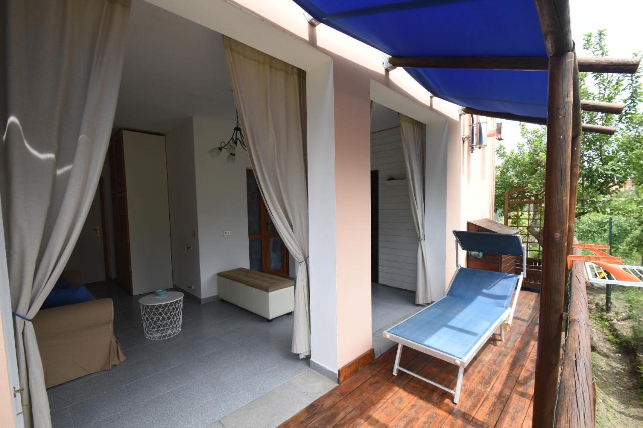 Oleandro - Giardini, Terrazze E Posti Auto Apartment