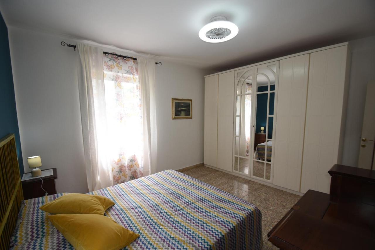 Oleandro - Giardini, Terrazze E Posti Auto Apartment