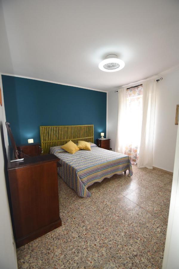 Oleandro - Giardini, Terrazze E Posti Auto Apartamento