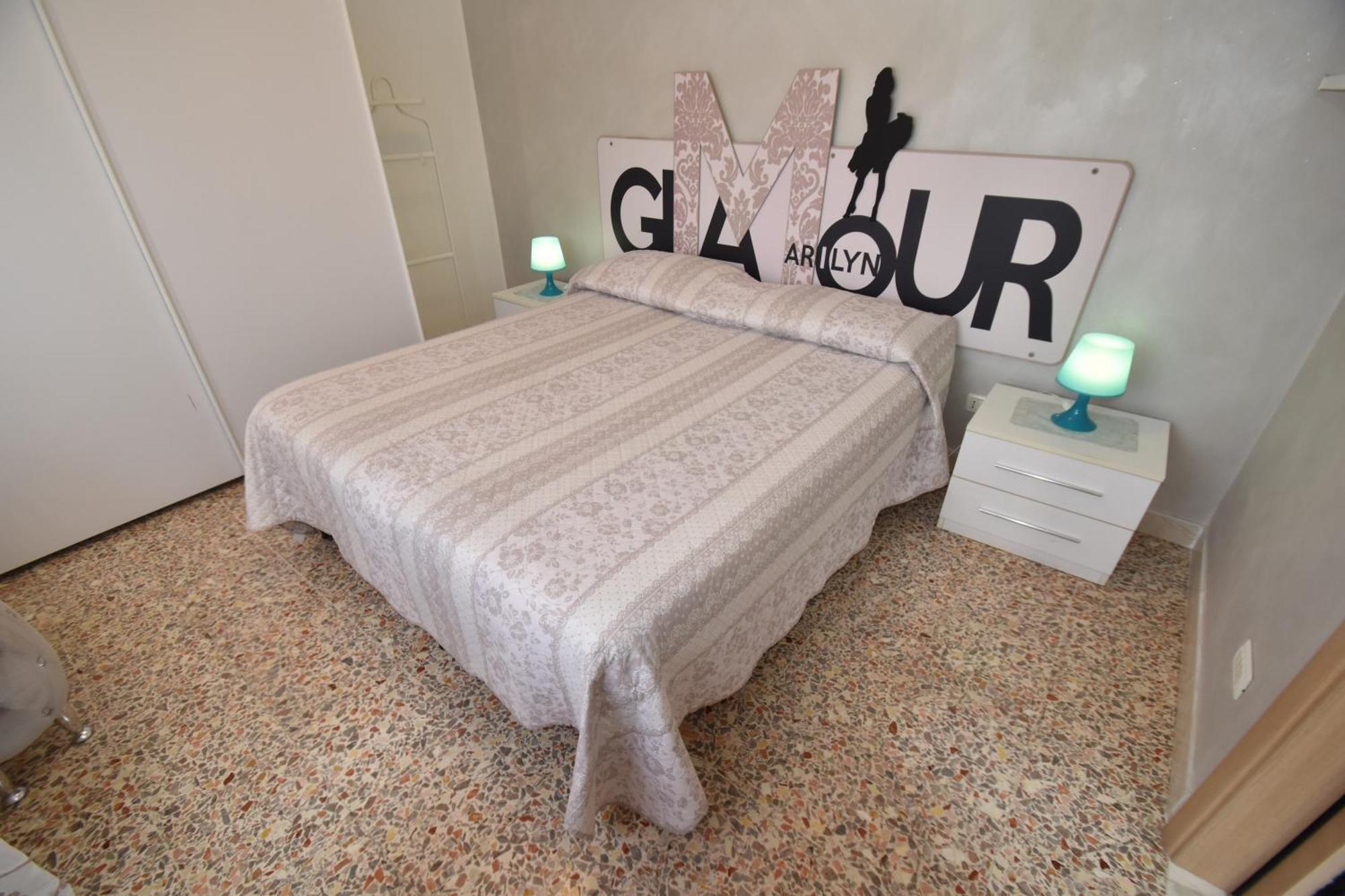 Apartamento Oleandro - Giardini, Terrazze E Posti Auto