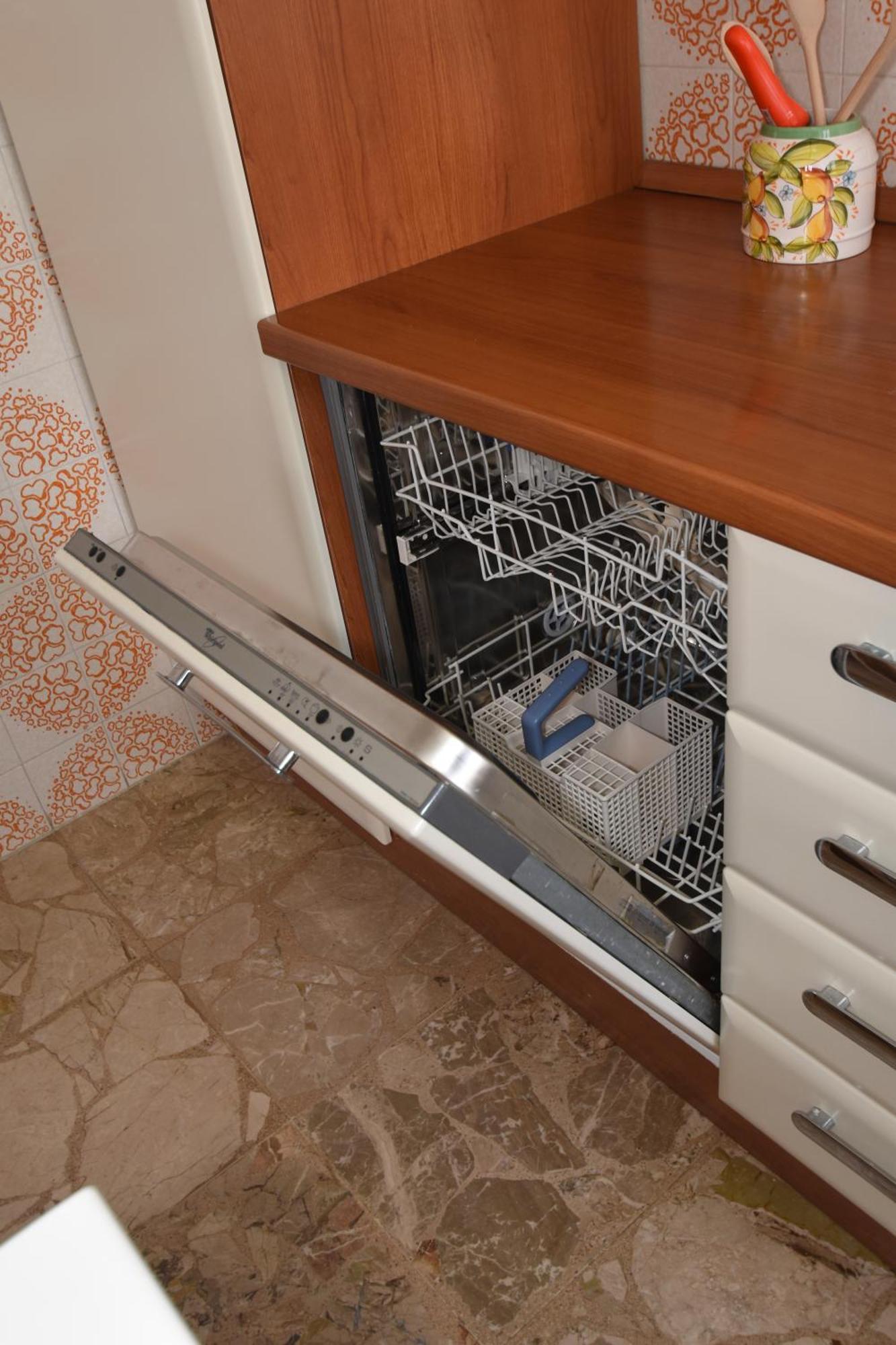 Apartamento Oleandro - Giardini, Terrazze E Posti Auto